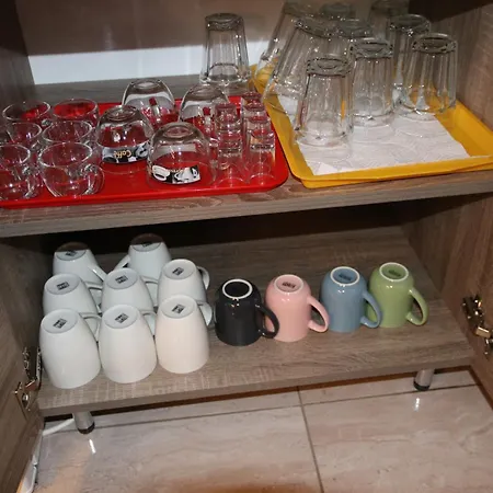 Szalakóta Apartament *